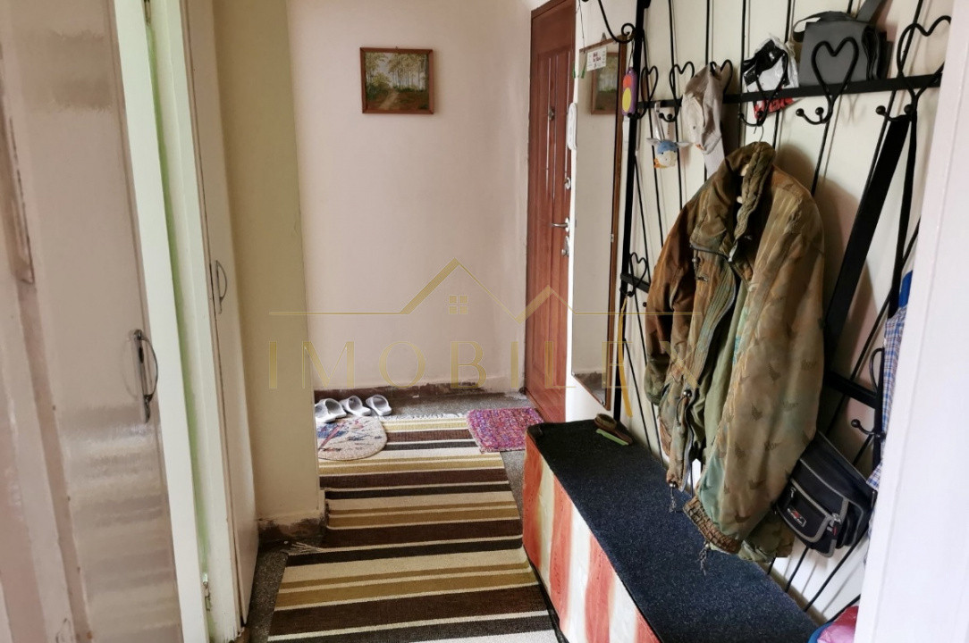 Apartament 4 camere, zona Manastur