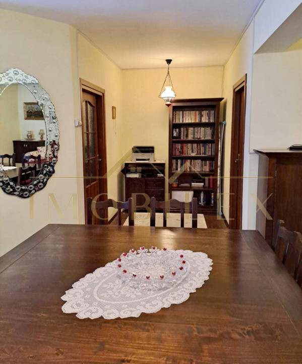 Apartament 2 camere, decomandate zona Florilor