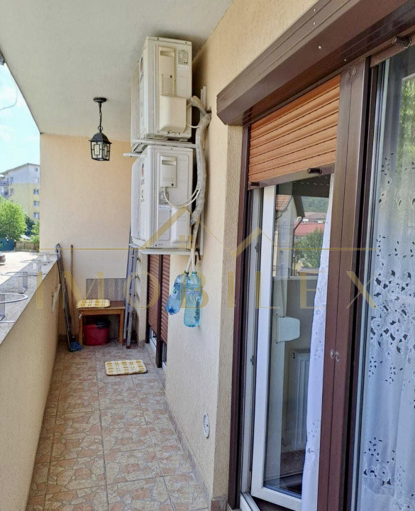 Apartament 2 camere, decomandate zona Florilor