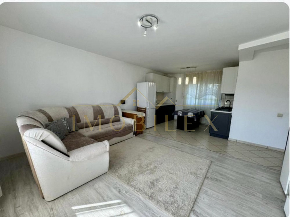 Apartament spațios 72 mp, 3 camere, 2 băi, zona Avram Iancu 