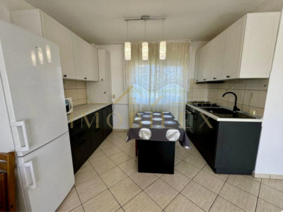 Apartament spațios 72 mp, 3 camere, 2 băi, zona Avram Iancu 