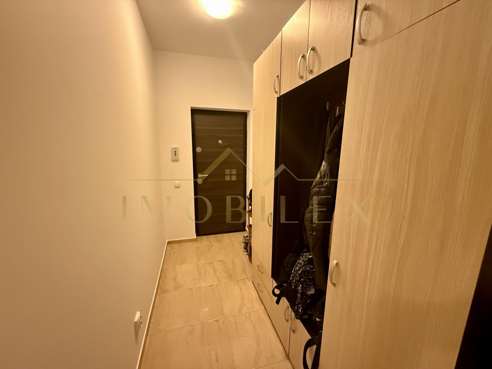 Apartament spațios 56 mp, 2 camere decomandate, zona Subcetate 