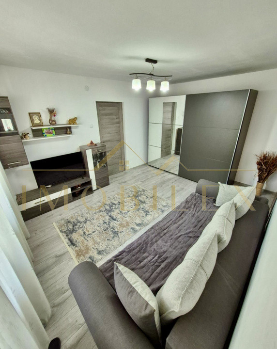 Apartament 3 camere, zona Manastur