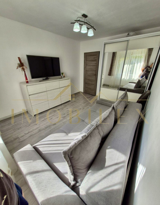 Apartament 3 camere, zona Manastur