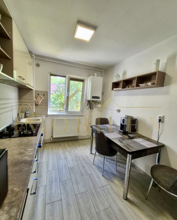 Apartament 3 camere, zona Manastur