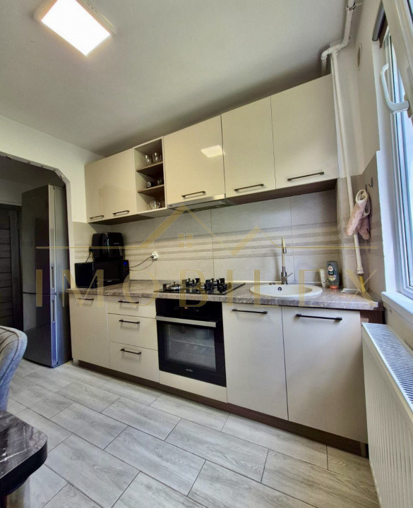 Apartament 3 camere, zona Manastur