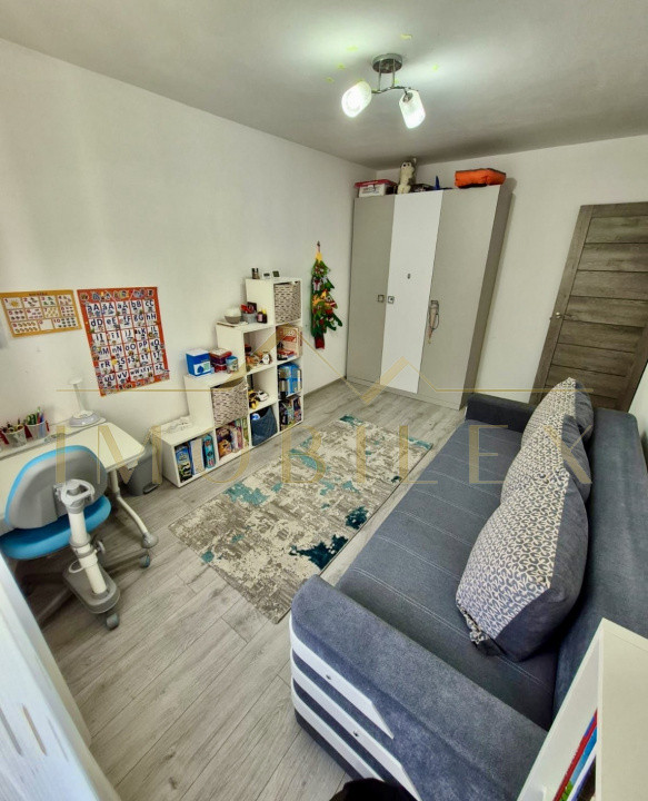 Apartament 3 camere, zona Manastur