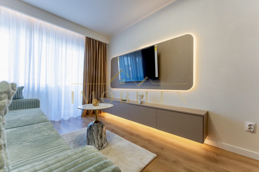 Apartament spațios 2 camere decomandate,  LUX, zona Urusagului