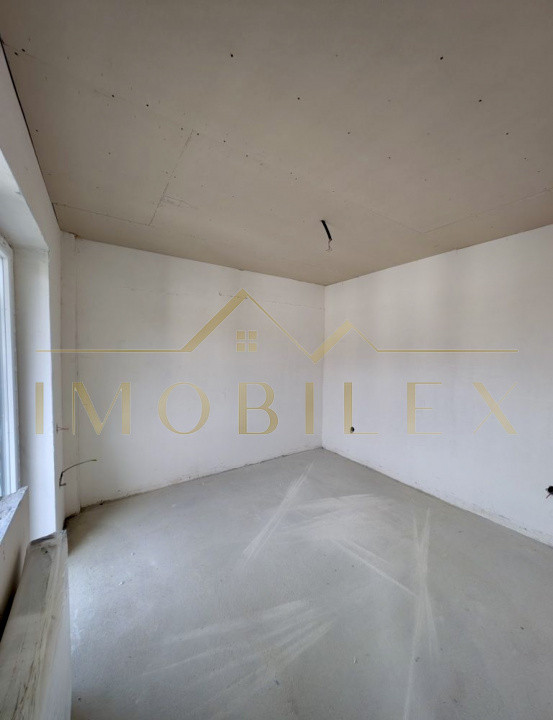 Apartament 3 camere, semifinisat, bloc nou, zona Sesul de Sus