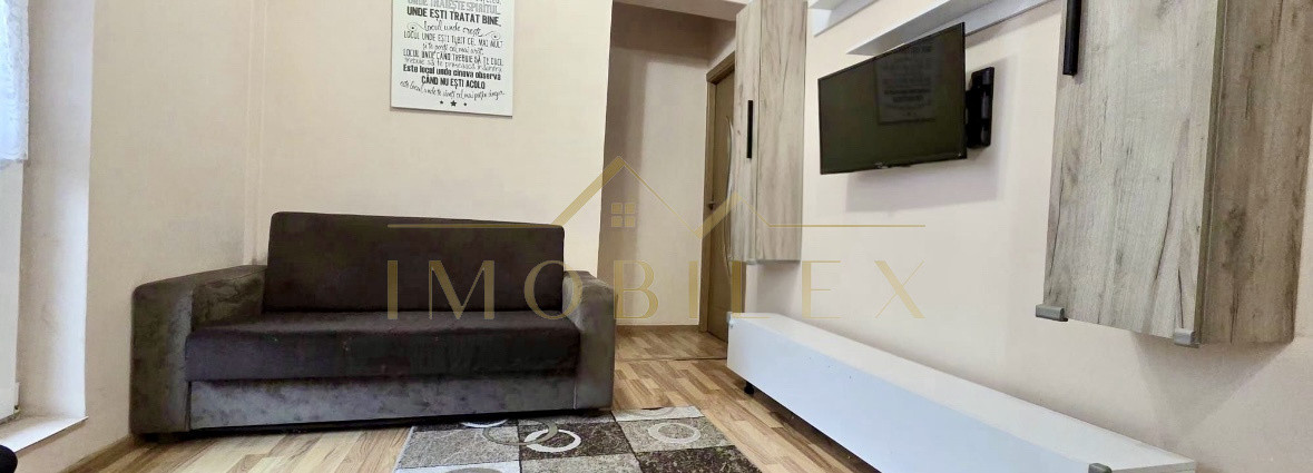 Apartament 3 camere, decomandate, zona Porii