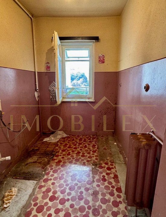 Apartament 2 camere decomandate, zona Manastur