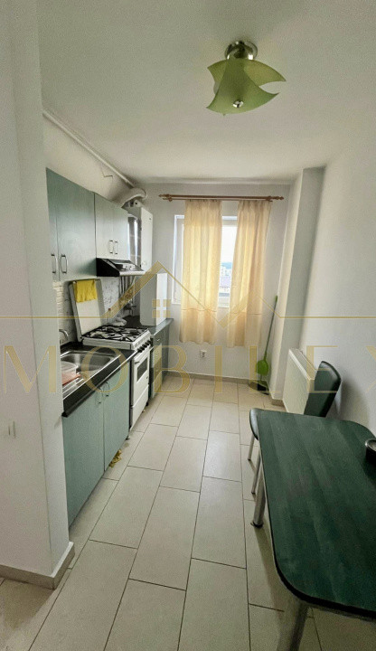 Apartament decomandat, zona Vivo-Bmw 