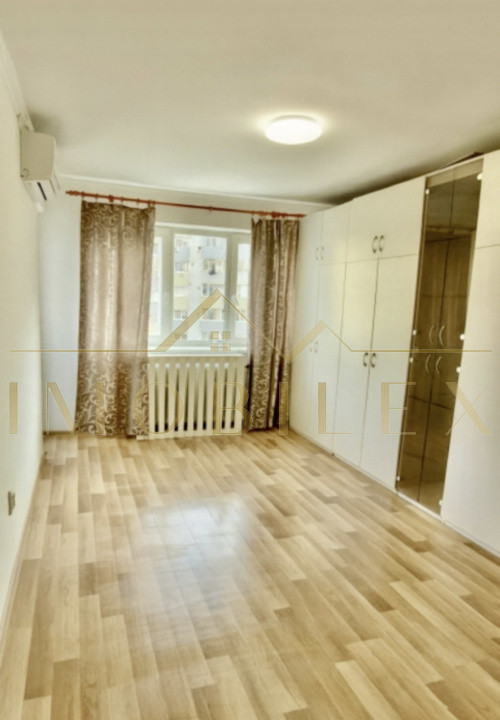 Apartament 3 camere decomandate, Manastur Cluj 