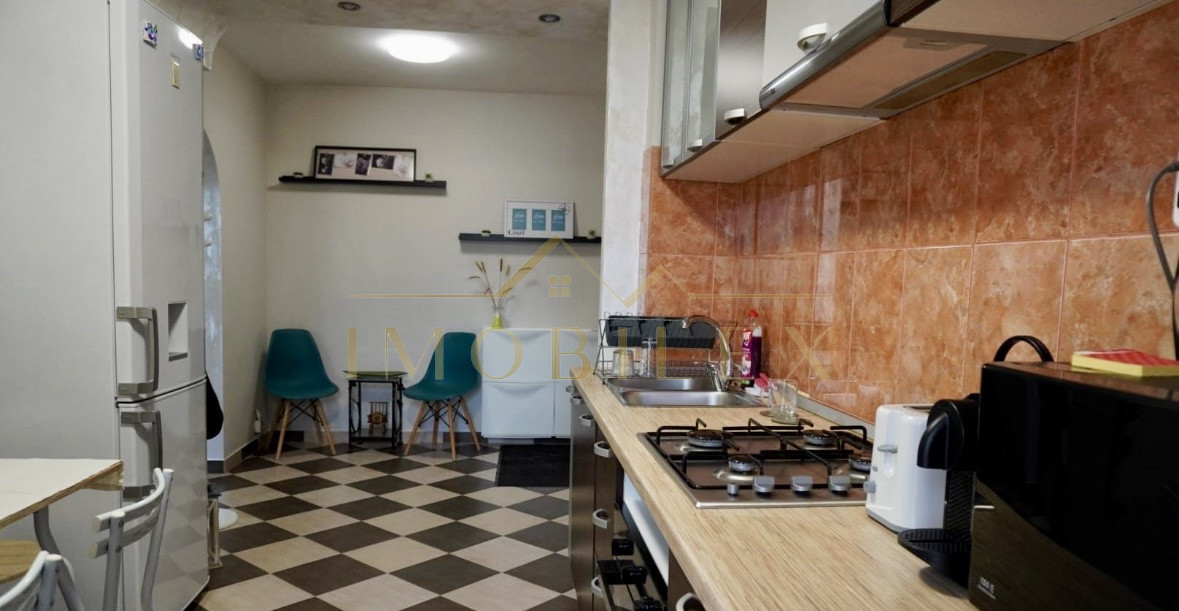 Apartament 2 camere, decomandate, zona Manastur