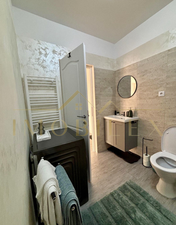 Apartament  modern mobilat, zona Teilor