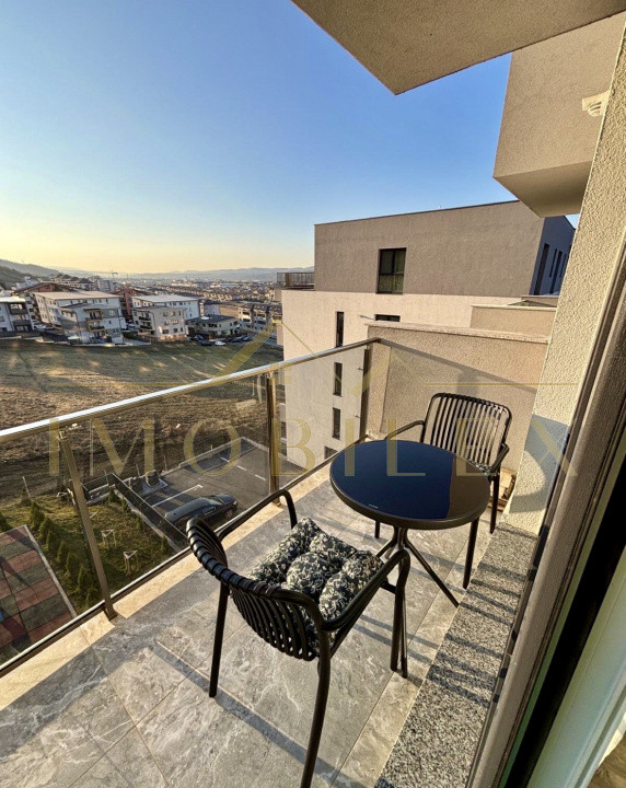 Apartament  modern mobilat, zona Teilor