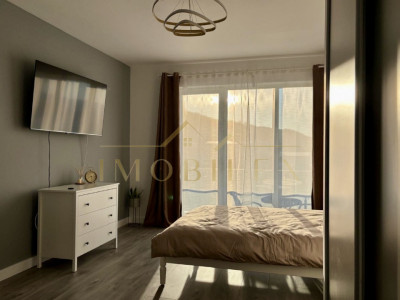 Apartament  modern mobilat, zona Teilor