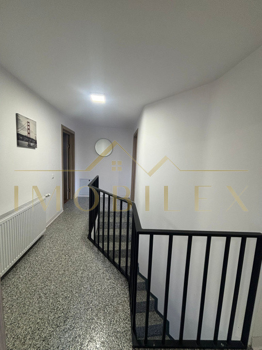 Casa tip Vilă 420mp, 14 camere, 12 băi, teren 1000mp, zona Beliș 