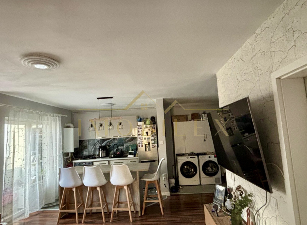 Apartament 3 camere, mobilat, zona Florilor 