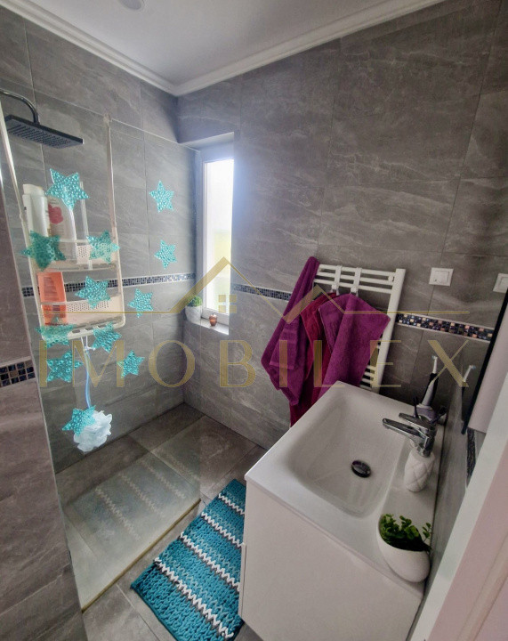 Apartament de vanzare, 3 camere, modern, zona Tineretului