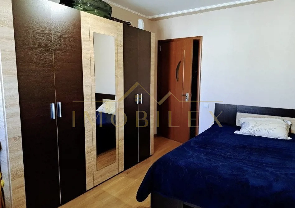 Apartament spațios 3 camere, 72mp, zona Cetății 