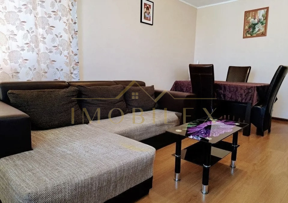 Apartament spațios 3 camere, 72mp, zona Cetății 