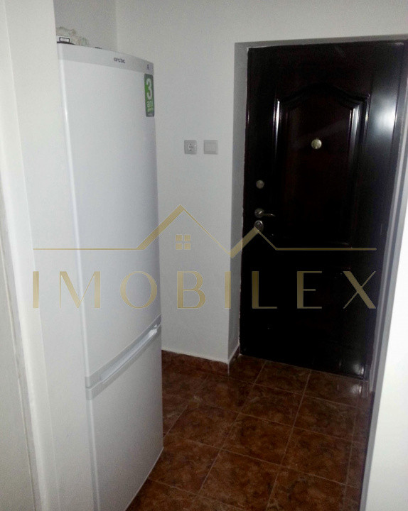 Apartament de inchiriat 2 camere, decomandate, zona Manastur