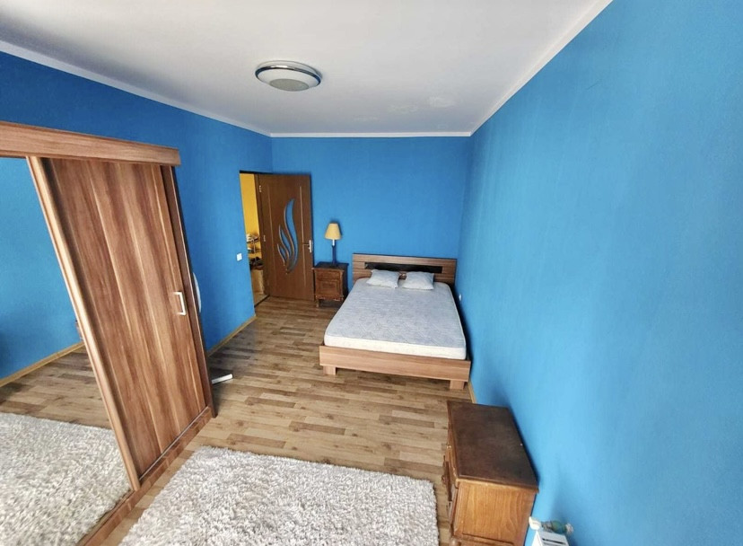 Apartament 2 camere de inchiriat, parcare, zona Florilor 