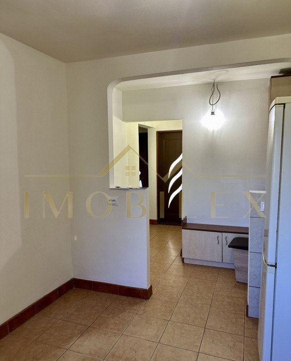 Apartament 3 camere, decomandate, zona Manastur
