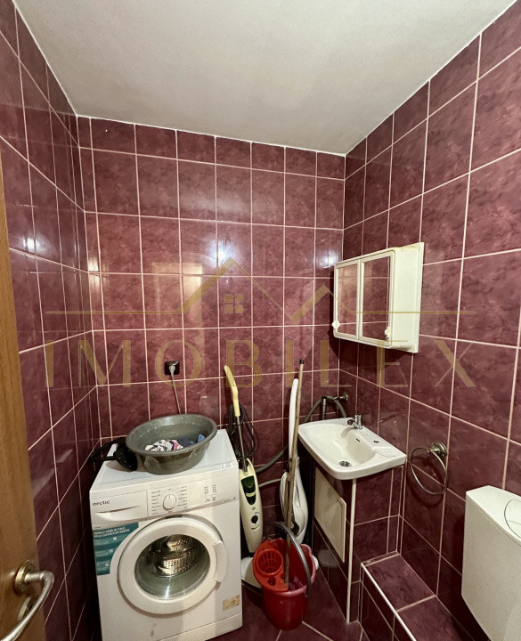 Apartament 3 camere, decomandate, zona Manastur