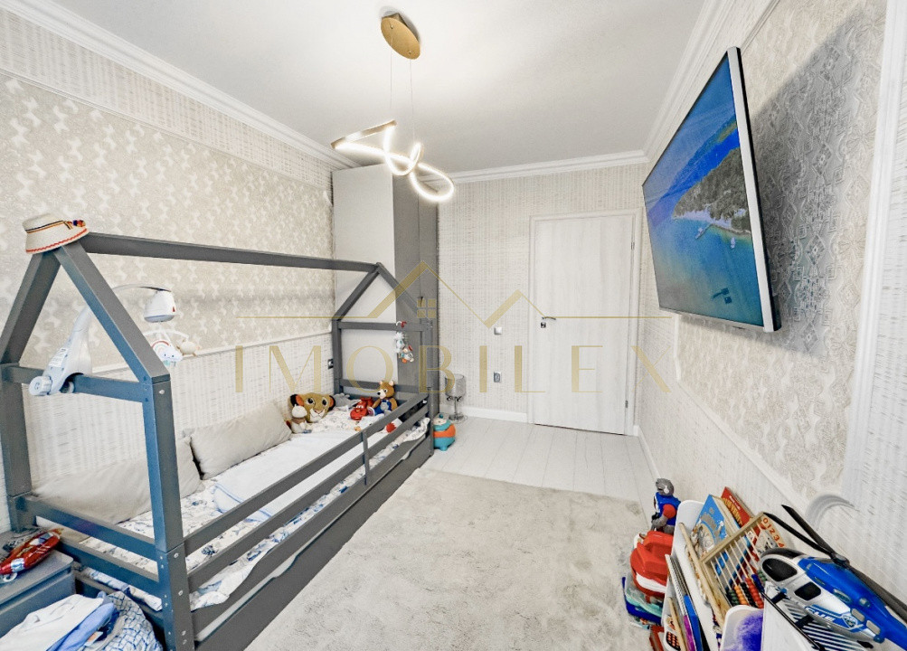 Apartament 3 camere, LUX, gradina de 125mp, zona Vivo