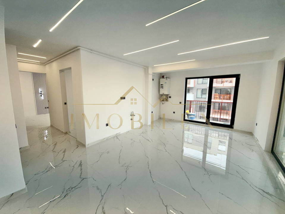 Apartament 3 camere ultrafinisat, terasă, 2 băi, zona Vivo-Amethyst