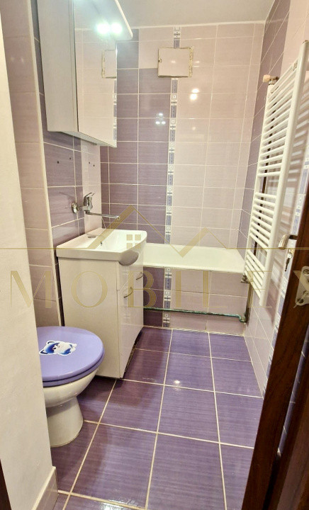 Apartament 3 camere, decomandate, zona Manastur