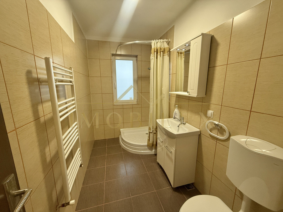 Apartament modern 2 camere, zona Sesul de Sus