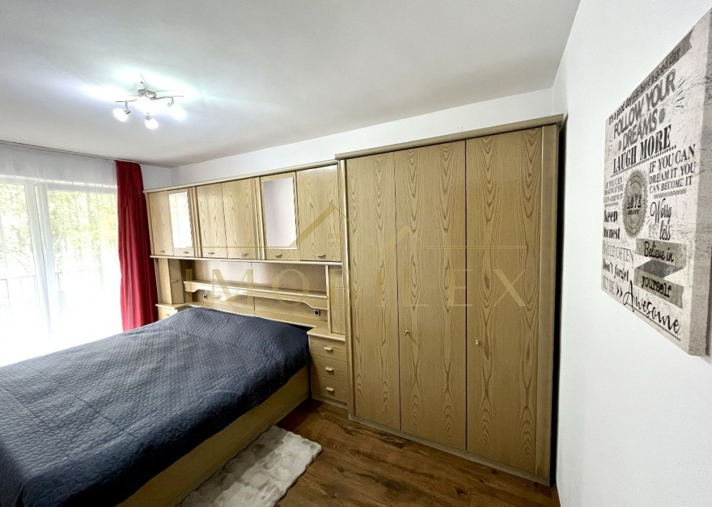 Apartament 2 camere, decomandat, zona Florilor