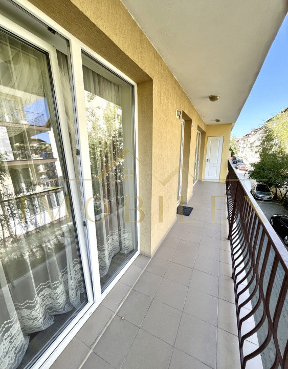 Apartament 2 camere, decomandat, zona Florilor