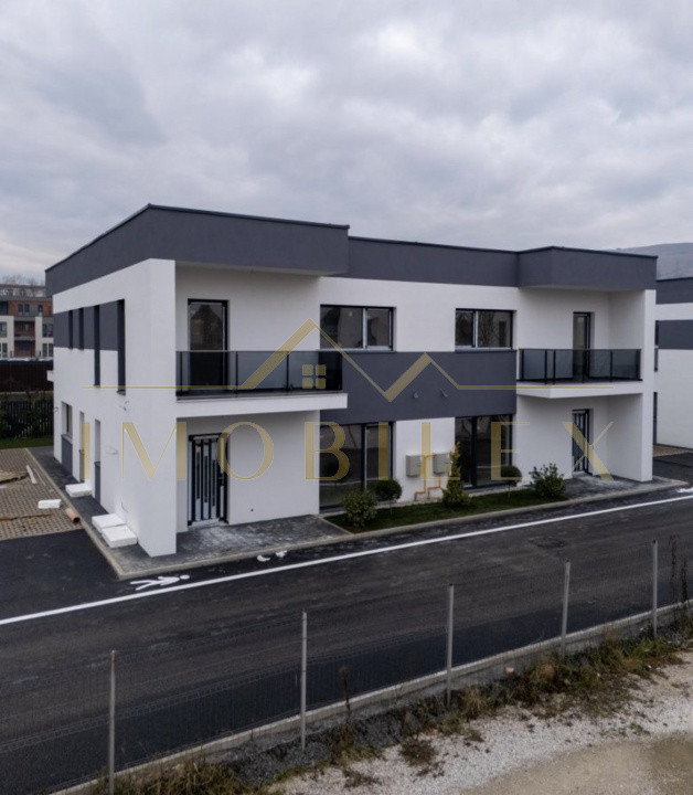Casă tip Duplex de 130 mp + 100 mp teren cu 2 locuri de parcar zona Tineretului 
