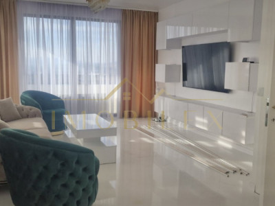 Duplex de închiriat, 4 camere, mobilat modern, zona Vivo 