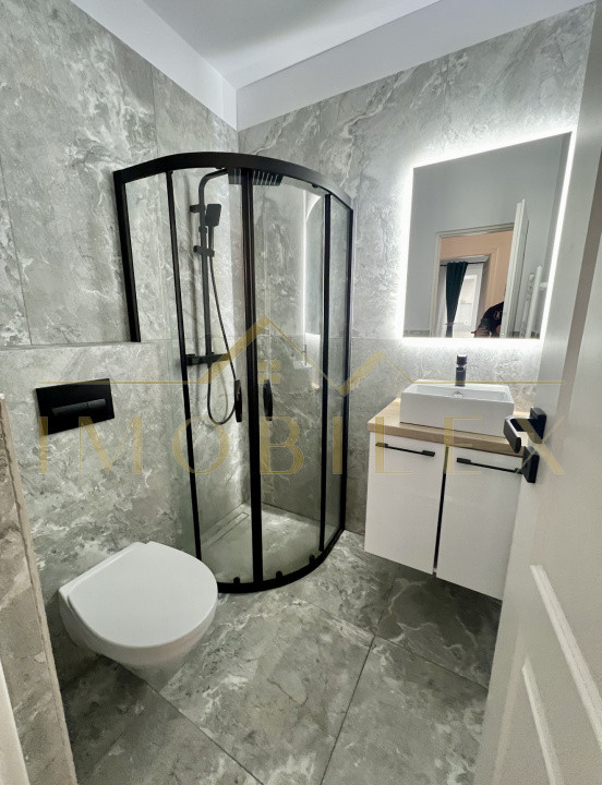 Apartament nou modern, 2 camere, bloc nou, zona Eroilor