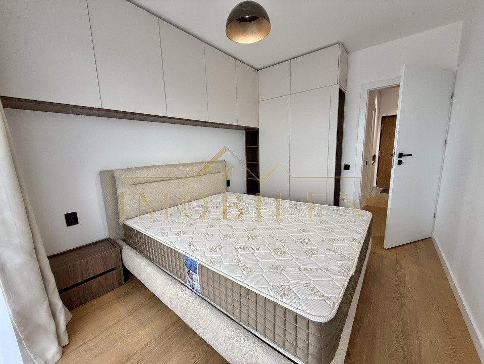 Apartament 2 camere, mobilat nou, ansamblu nou zona Eroilor 