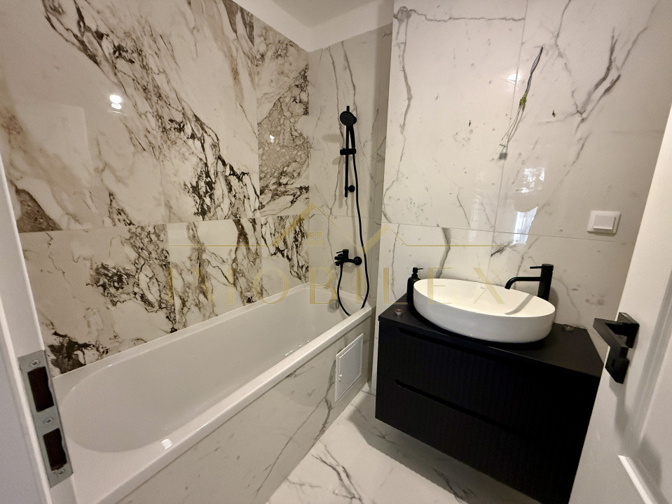 Apartament 3 camere, NOU, modern, terasă, bloc nou, Eroilor