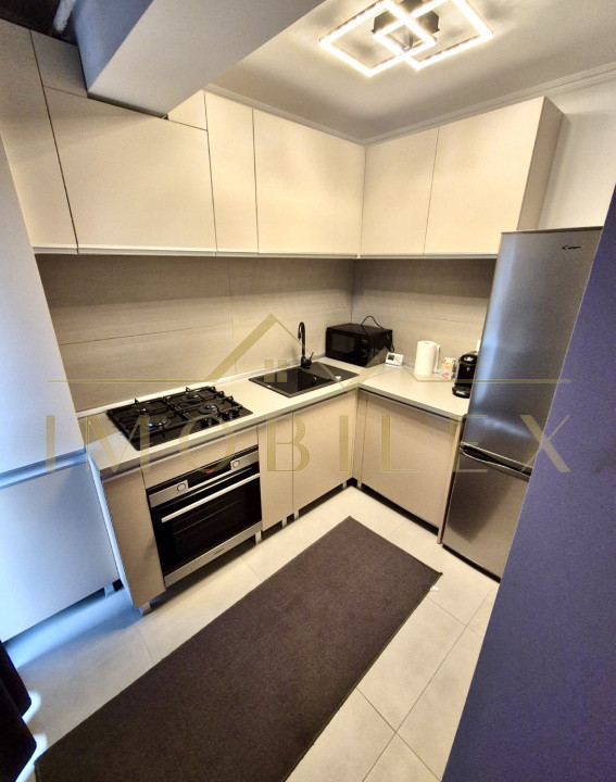 Apartament 1 camera, modern, zona Vivo/Metro