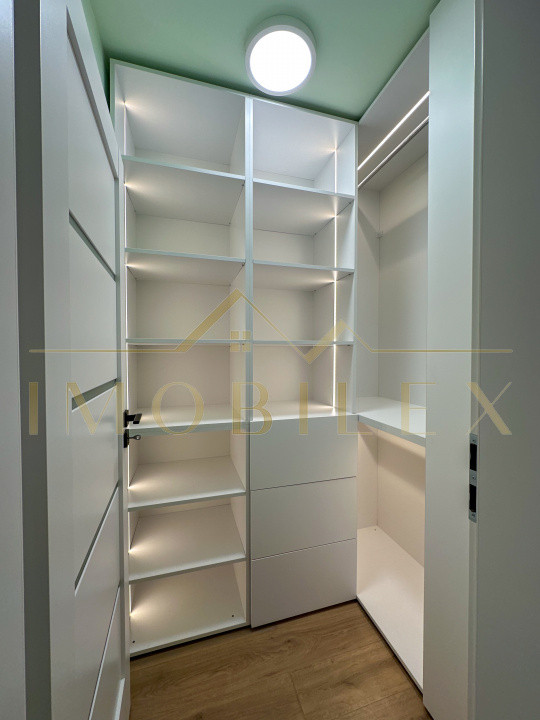 Apartament 3 camere, 60mp, mobilat LUX, terasă 28mp, zona Eroilor