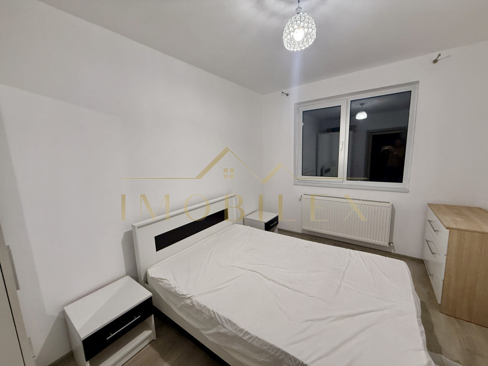 Apartament 3 camere, 2 băi, zona Cetății 
