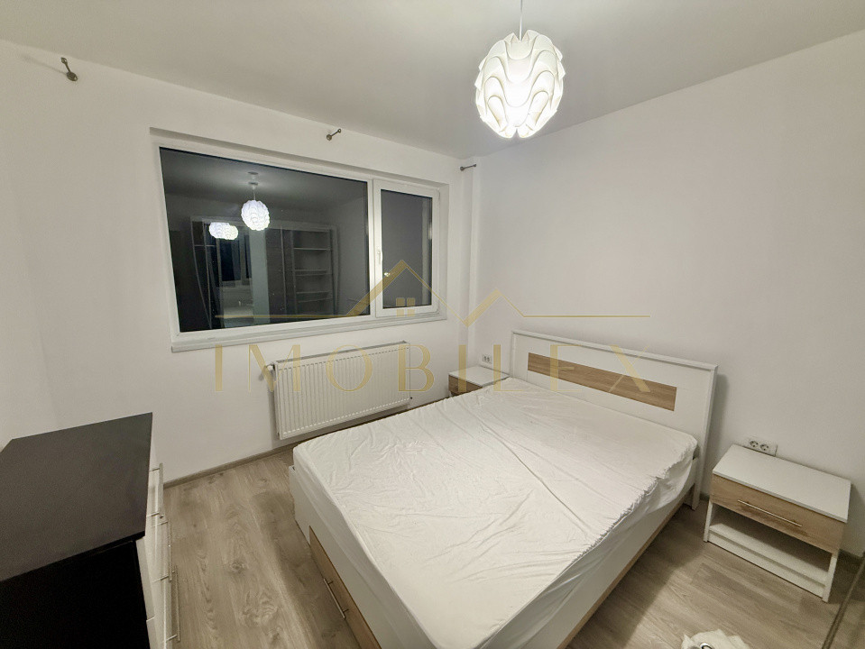 Apartament 3 camere, 2 băi, zona Cetății 