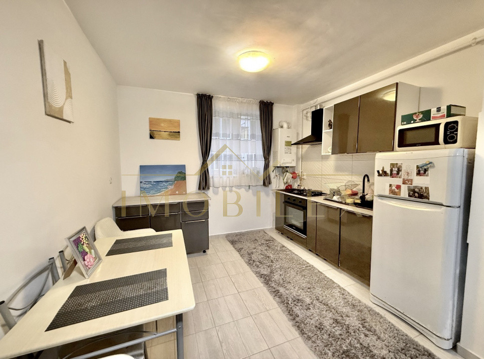 Apartament 3 camere, 60mp, parcare, zona Terra/Sesul de Sus