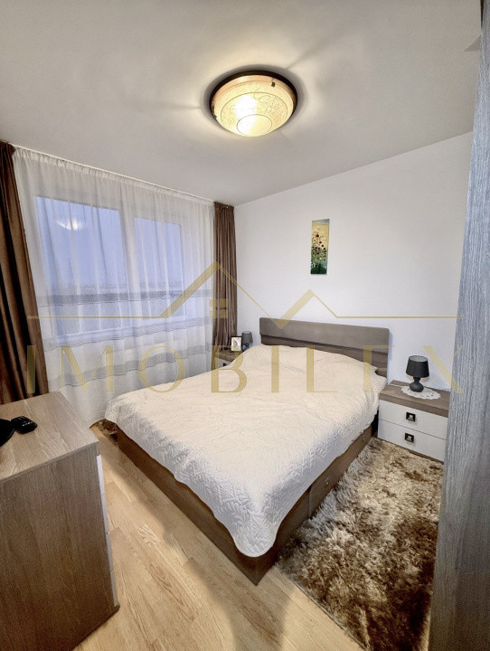 Apartament 3 camere, 60mp, parcare, zona Terra/Sesul de Sus