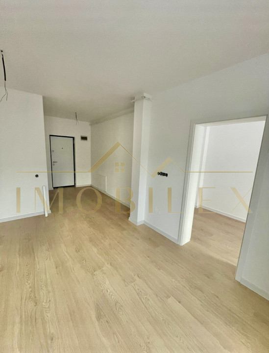 Apartament FINISAT NOU, decomandat, bloc nou, zona Eroilor 
