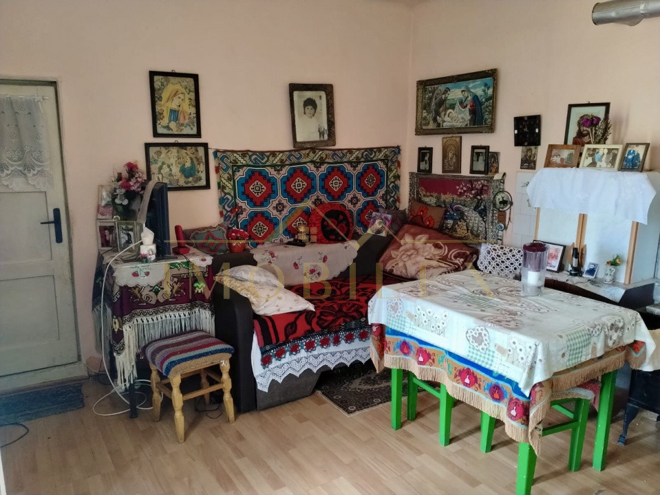 Casă individuală, teren 650 mp, zona Luna, jud Cluj