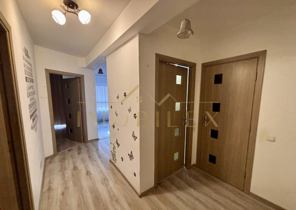 Apartament 3 camere, mobilat, zona Urusagului 